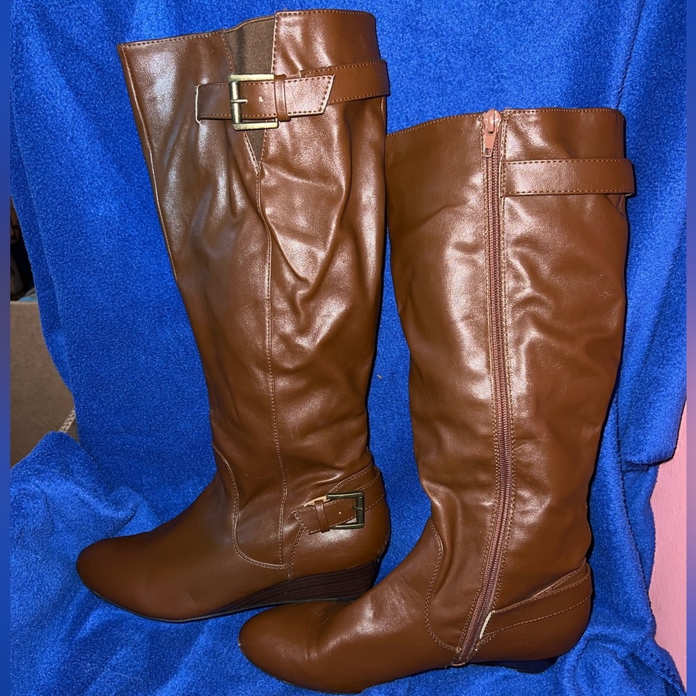 Rampage Brown Wedge Boots Size 8-1/2